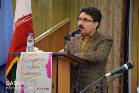 دولت زیرساخت‌های لازم برای اجرایی شدن اصل ۱۵ قانون اساسی را فراهم کند