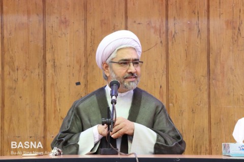 ازدواج مستحب است و مجرد بودن حرام نیست/ خانم ها عشق ورز و آقایان عشق باز هستند
