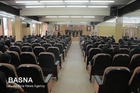 جشن گلریزان برای سیل زدگان و دانشجویان کم بضاعت + گزارش تصویری