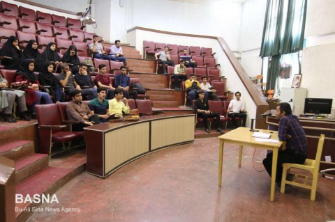 دومین جلسه همنشینی دانشجویان در رابطه با مسائل آموزشی و دانشجویی برگزار شد