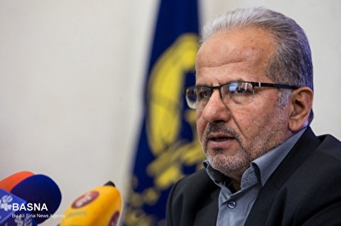 ۶ تا ۸ میلیون نفر هنوز هیچ اقدامی برای دریافت کارت ملی هوشمند خود نکرده‌اند/ ۶ میلیون کارت آماده تحویل است