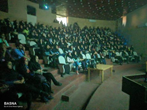 فیلم متری شیش‌ونیم در دانشگاه بوعلی‌سینا اکران شد + گزارش تصویری
