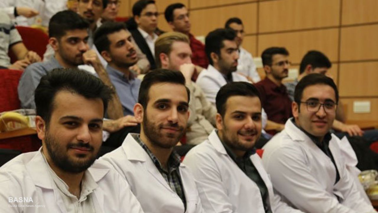 انتقال و میهمانی دانشجویان علوم پزشکی از ۲۰ آبان آغاز می‌شود