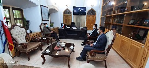 مدیران دانشگاه بوعلی‌سینا با مدیرکل میراث فرهنگی، گردشگری و صنایع دستی استان همدان دیدار کردند