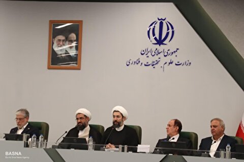 مرکب عالمان در نگاه دین بر خون شهدا برتری دارد