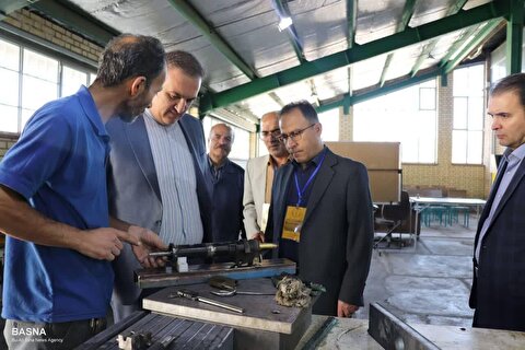 هیئت نظارت، ارزیابی و تضمین کیفیت علوم، تحقیقات و فناوری استان همدان از برخی دانشگاه‌ها و مراکز آموزش عالی استان بازدید کرد + گزارش تصویری