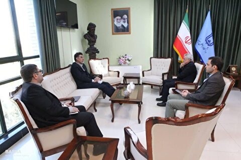 رئیس دانشگاه بوعلیسینا با مدیرکل فرهنگ و ارشاد اسلامی استان همدان دیدار و گفتوگو کرد