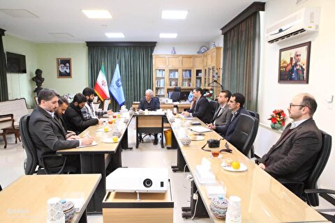 مسئولان تشکل‌های دانشجویی با رئیس دانشگاه بوعلی‌سینا دیدار و گفت‌و‌گو کردند+ گزارش تصویری